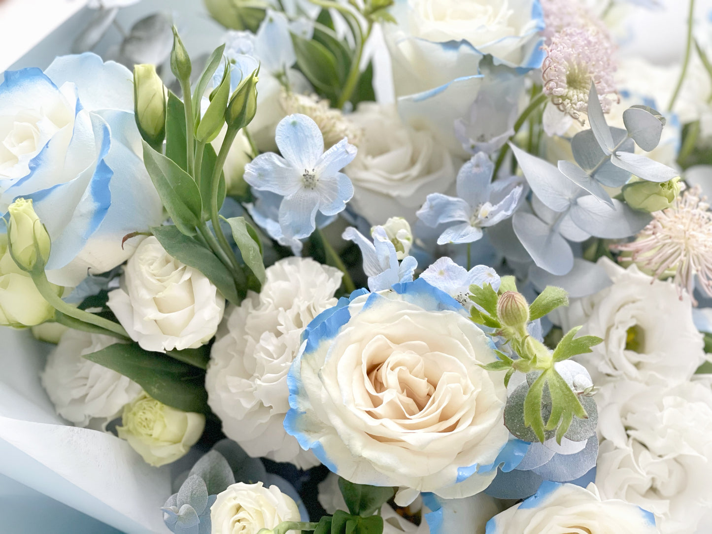 Blue white mixture