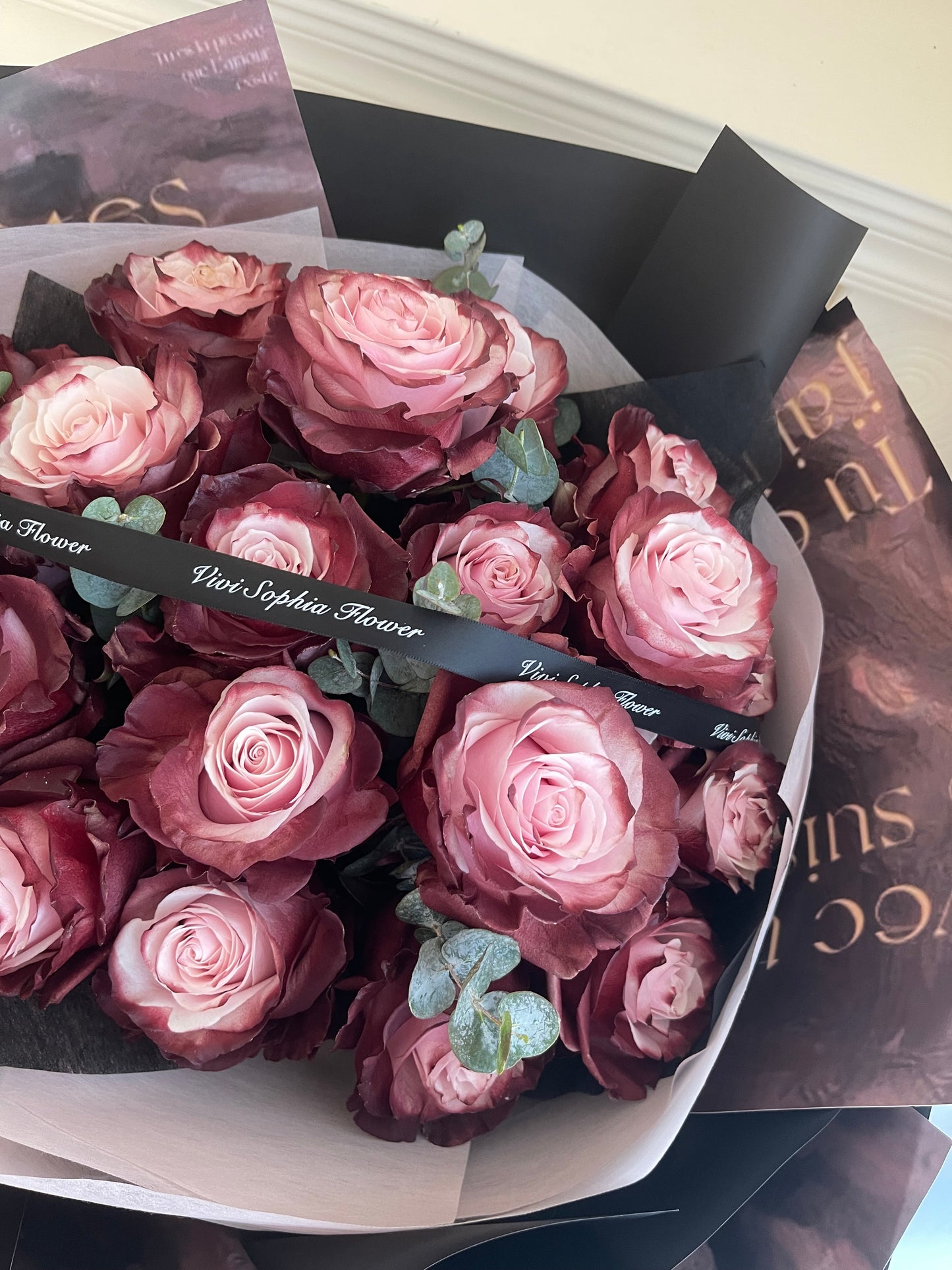 20 Ecuador Red Wine Rose