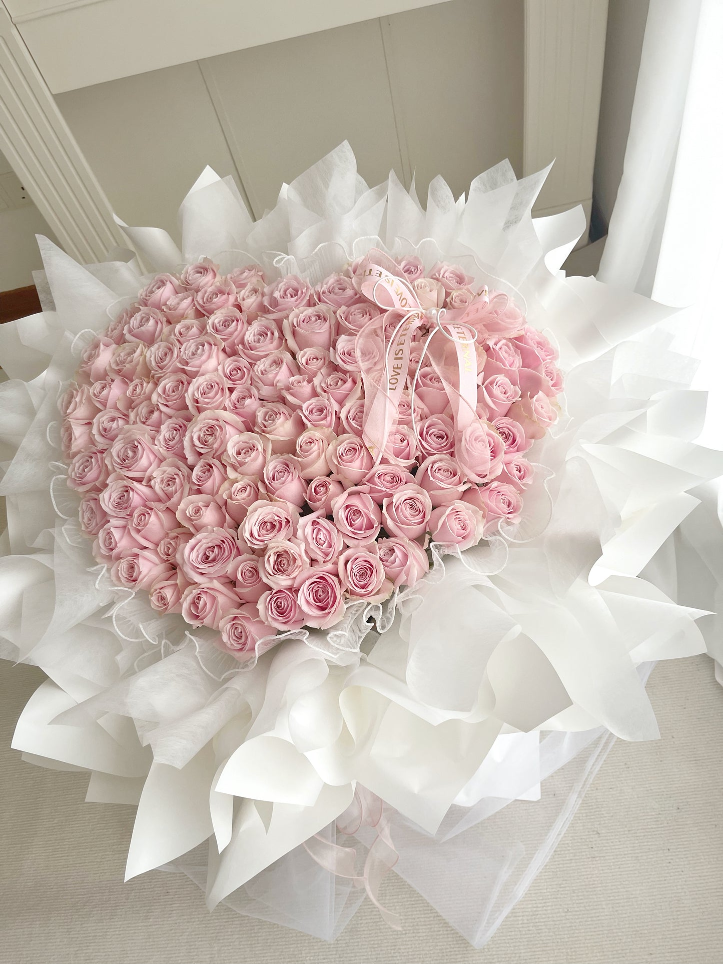 99 Pink Roses