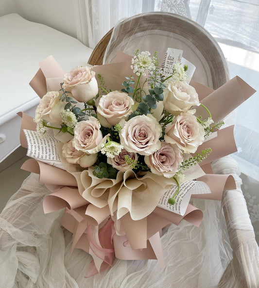 Quicksands Rose bouquet