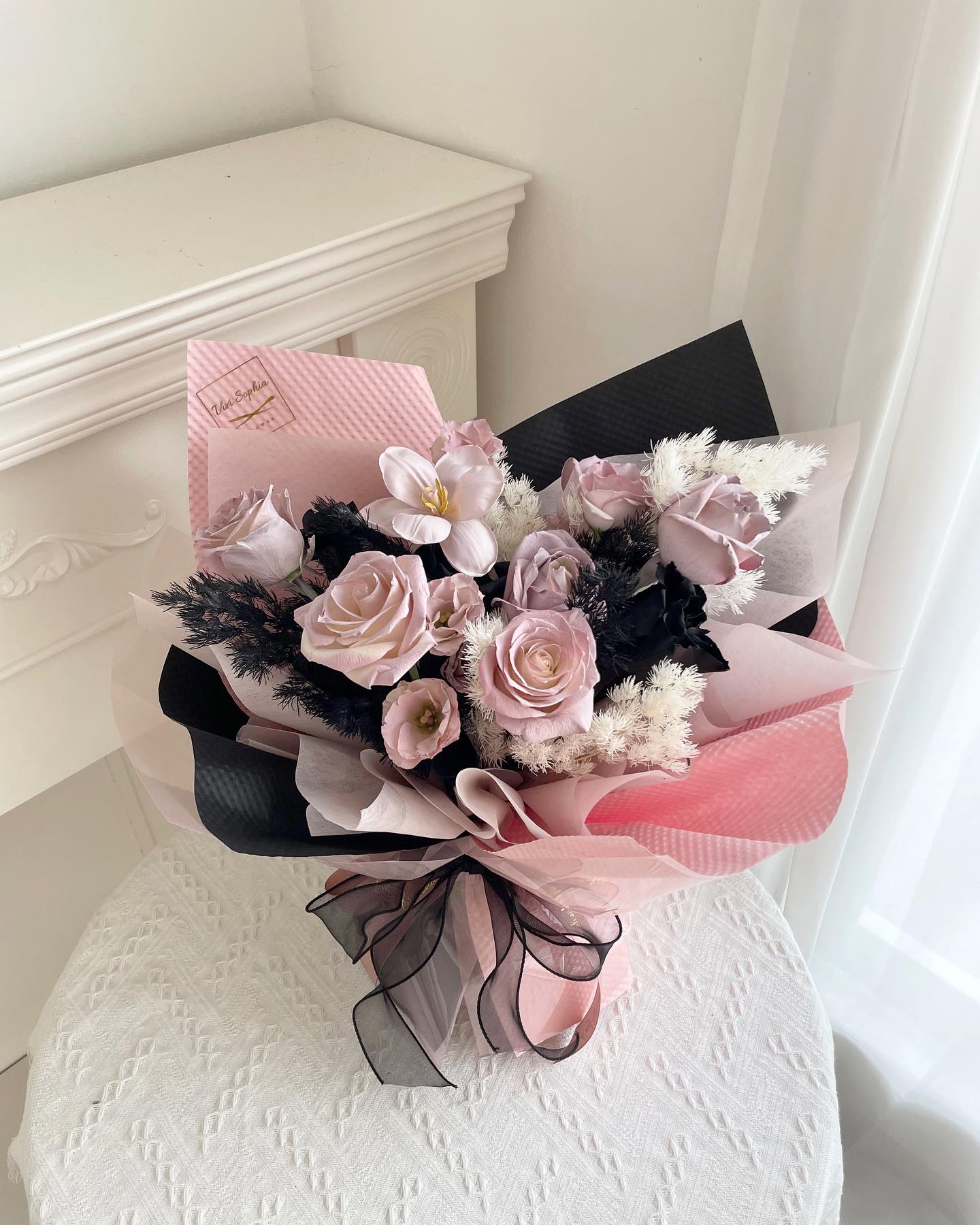 Black Pink Mixture bouquet