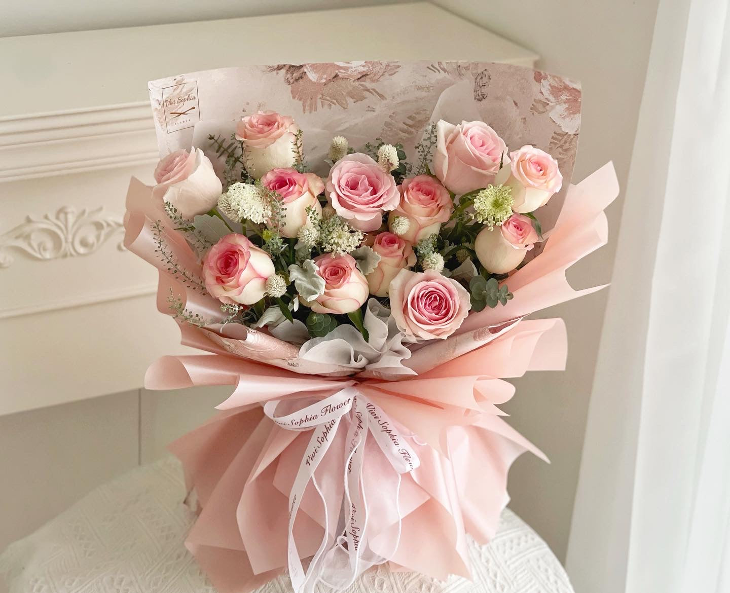 Mixture pink roses