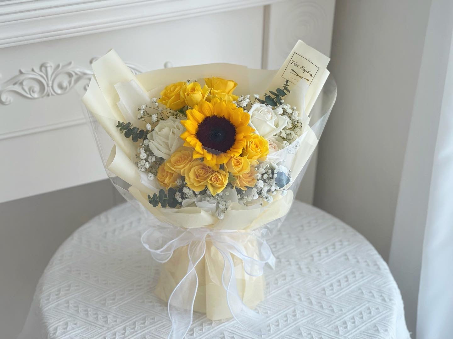 Mixture sunflower bouquet