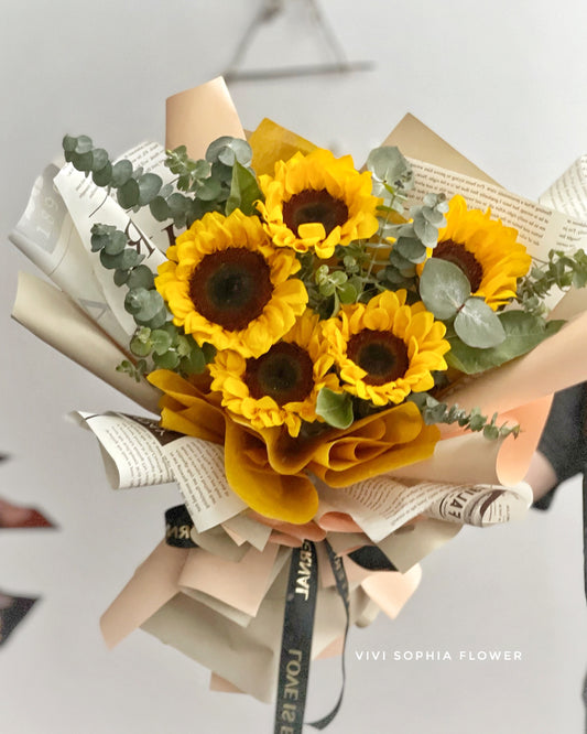 Sunflower bouquet