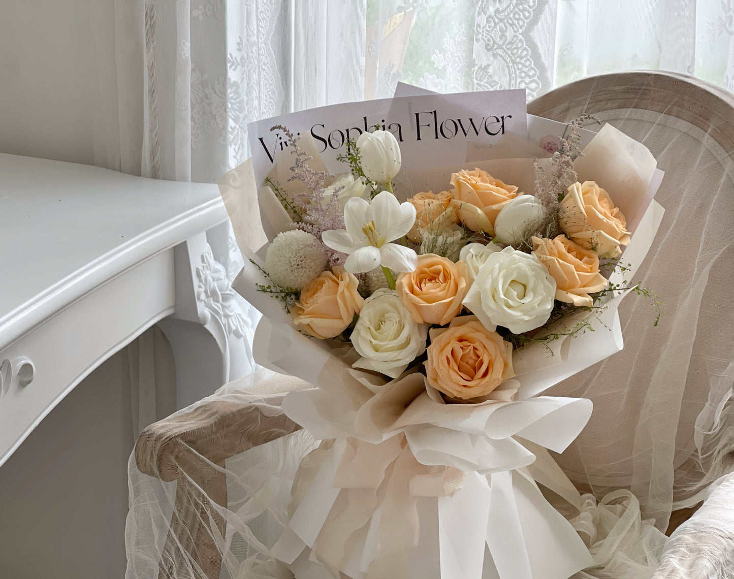 Mixture Champagne&white bouquet