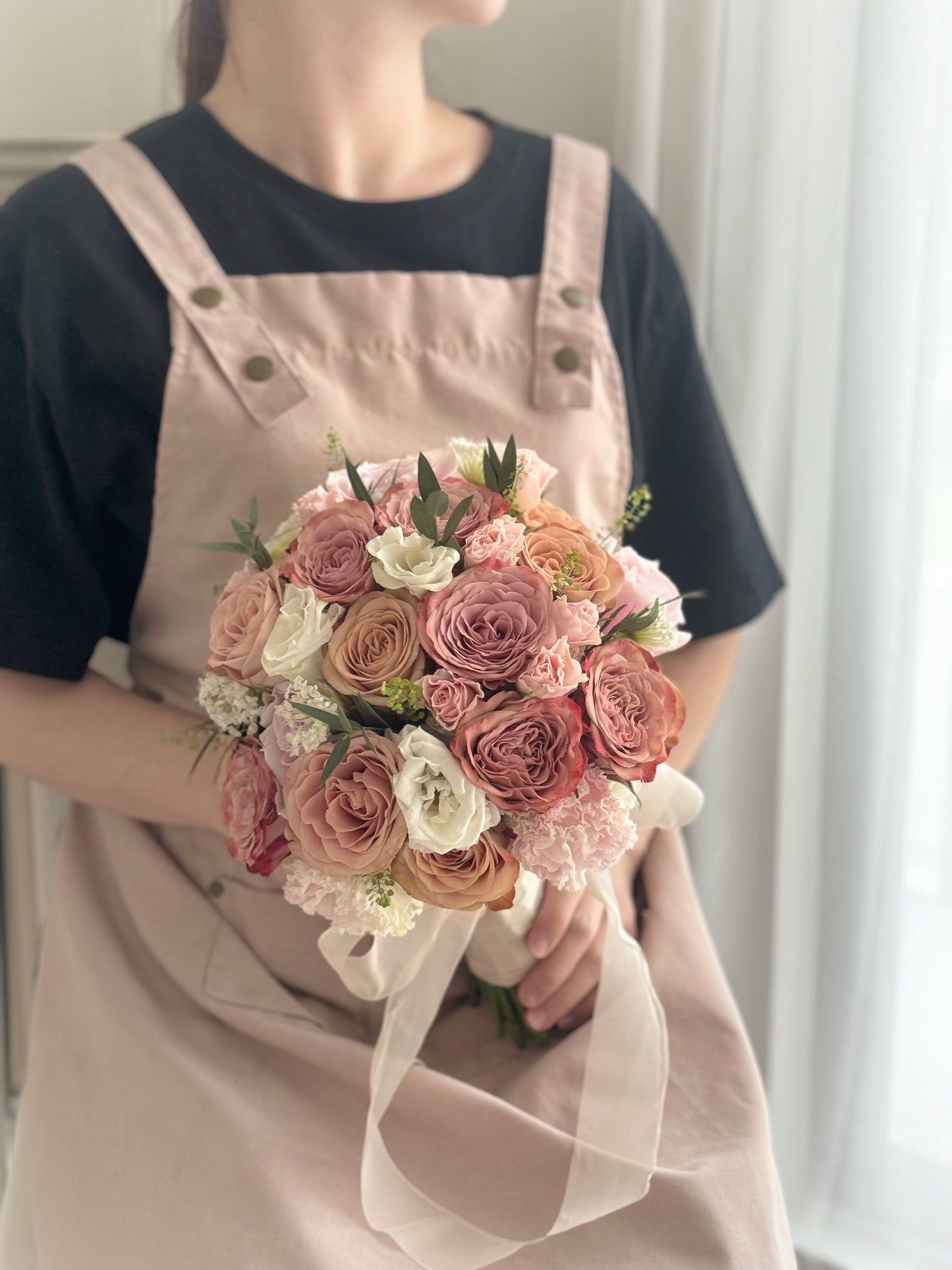 Cappuccino mixture bridal bouquet