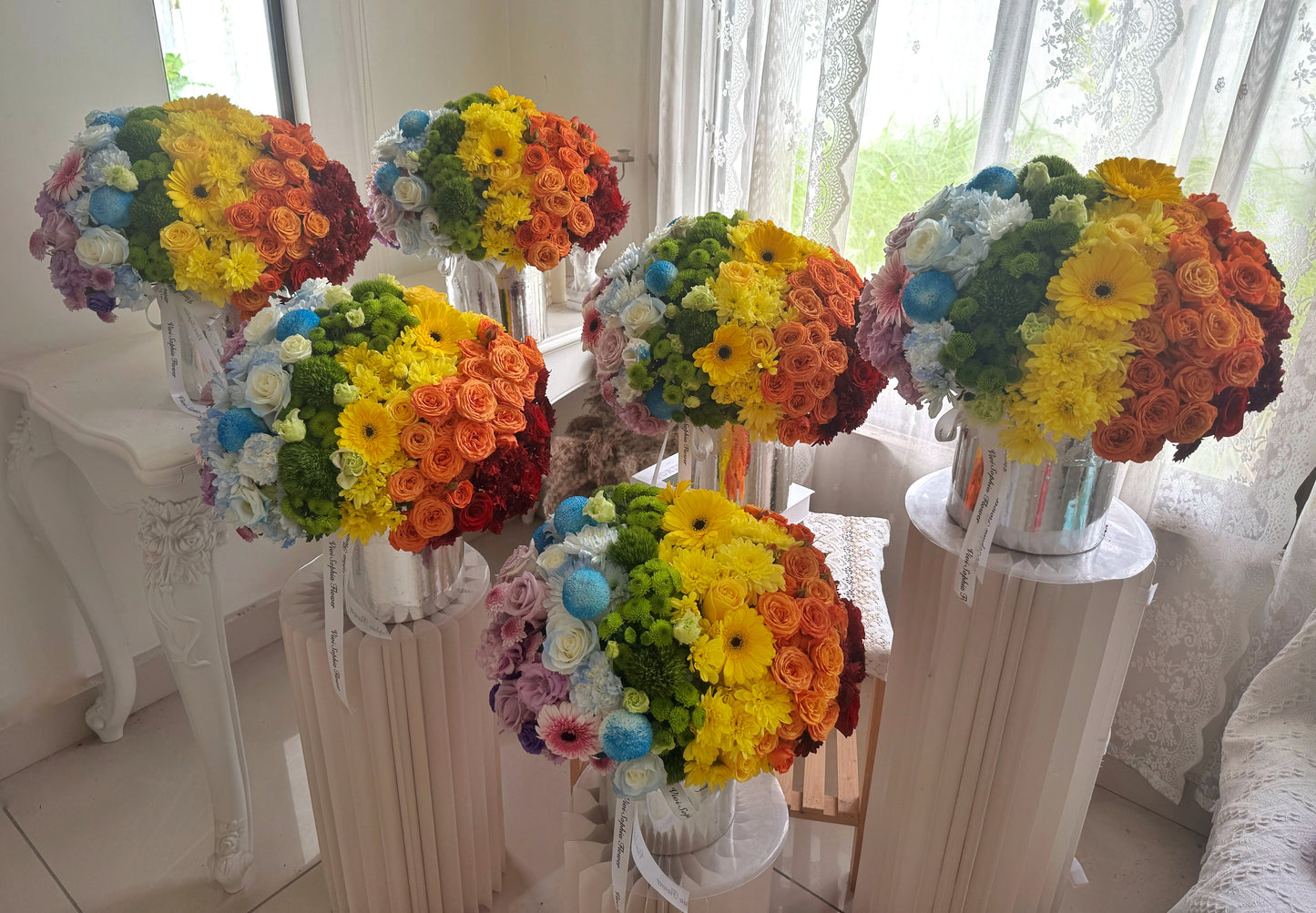 Rainbow bloom box